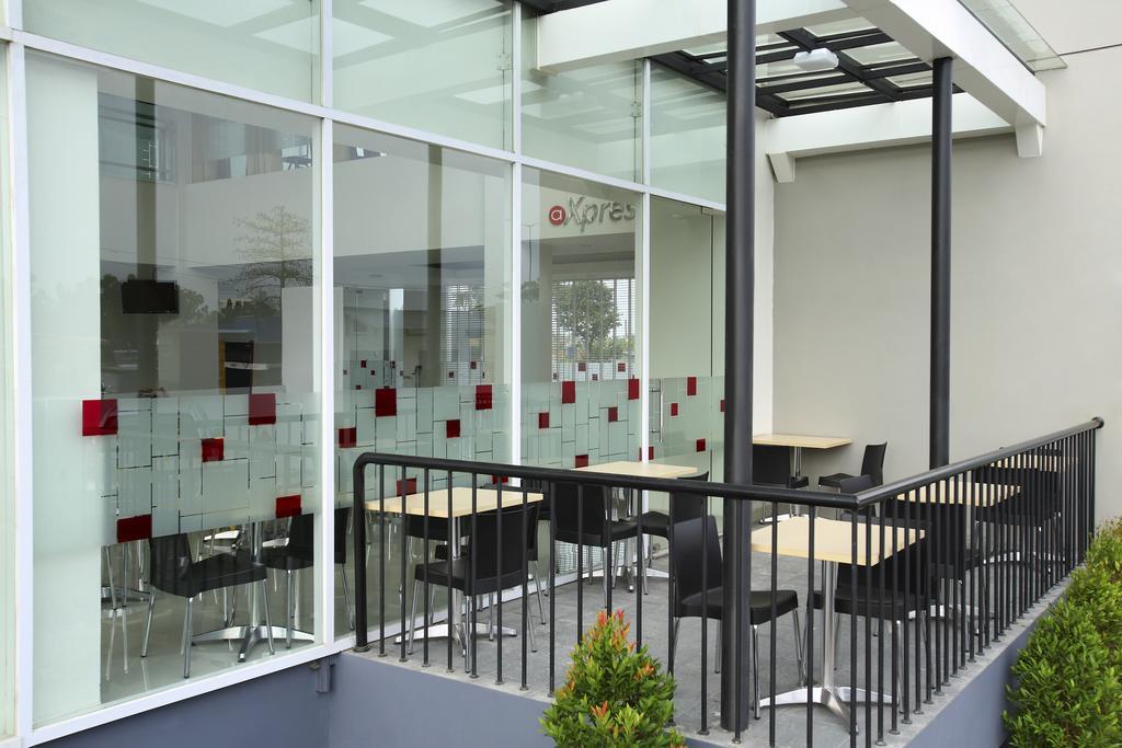 Amaris Hotel Bekasi Barat Ngoại thất bức ảnh