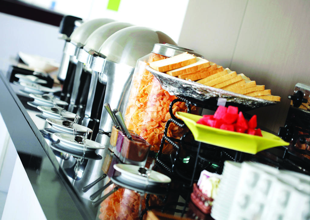 Amaris Hotel Bekasi Barat Ngoại thất bức ảnh